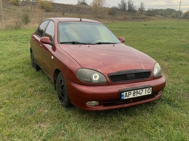 Червоний Деу Сенс, об'ємом двигуна 1.6 л та пробігом 300 тис. км за 1600 $, фото 1 на Automoto.ua