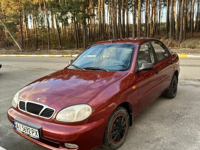 Красный Дэу Сенс, объемом двигателя 1.3 л и пробегом 200 тыс. км за 1900 $, фото 1 на Automoto.ua
