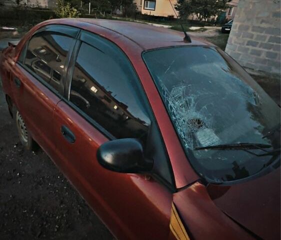 Червоний Деу Сенс, об'ємом двигуна 1.5 л та пробігом 123 тис. км за 1002 $, фото 1 на Automoto.ua