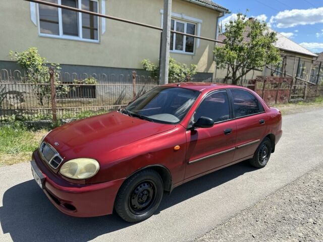 Красный Дэу Сенс, объемом двигателя 1.3 л и пробегом 175 тыс. км за 1200 $, фото 1 на Automoto.ua