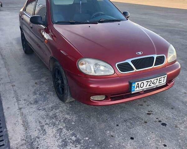 Красный Дэу Сенс, объемом двигателя 1.3 л и пробегом 240 тыс. км за 1400 $, фото 1 на Automoto.ua