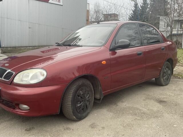 Красный Дэу Сенс, объемом двигателя 1.3 л и пробегом 166 тыс. км за 2500 $, фото 1 на Automoto.ua