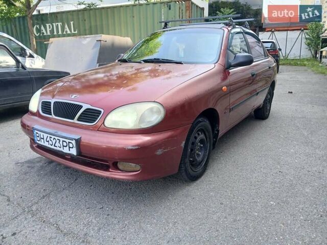 Красный Дэу Сенс, объемом двигателя 1.3 л и пробегом 250 тыс. км за 1350 $, фото 1 на Automoto.ua