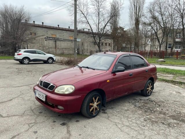 Червоний Деу Сенс, об'ємом двигуна 1.3 л та пробігом 200 тис. км за 1200 $, фото 1 на Automoto.ua