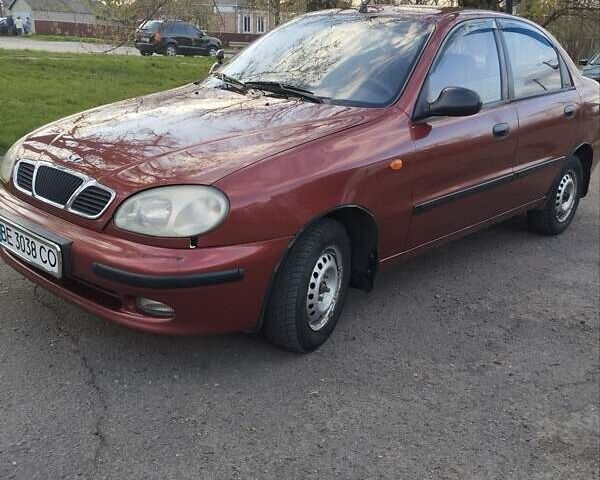 Красный Дэу Сенс, объемом двигателя 1.3 л и пробегом 287 тыс. км за 2500 $, фото 1 на Automoto.ua