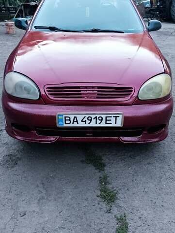 Червоний Деу Сенс, об'ємом двигуна 1.3 л та пробігом 290 тис. км за 1542 $, фото 1 на Automoto.ua