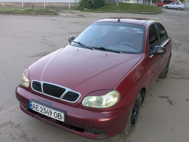 Красный Дэу Сенс, объемом двигателя 1.3 л и пробегом 297 тыс. км за 1900 $, фото 1 на Automoto.ua