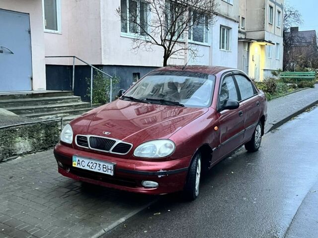 Красный Дэу Сенс, объемом двигателя 1.3 л и пробегом 218 тыс. км за 1900 $, фото 1 на Automoto.ua
