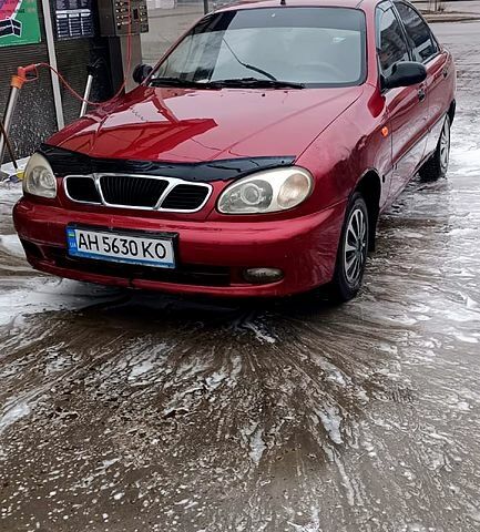 Красный Дэу Сенс, объемом двигателя 1.3 л и пробегом 198 тыс. км за 2000 $, фото 1 на Automoto.ua
