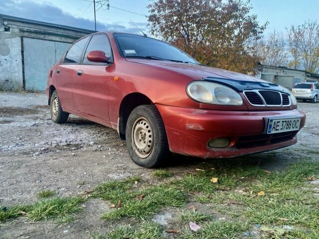 Красный Дэу Сенс, объемом двигателя 1.3 л и пробегом 84 тыс. км за 1100 $, фото 1 на Automoto.ua