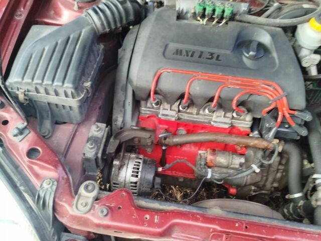 Красный Дэу Сенс, объемом двигателя 1.3 л и пробегом 180 тыс. км за 2400 $, фото 1 на Automoto.ua