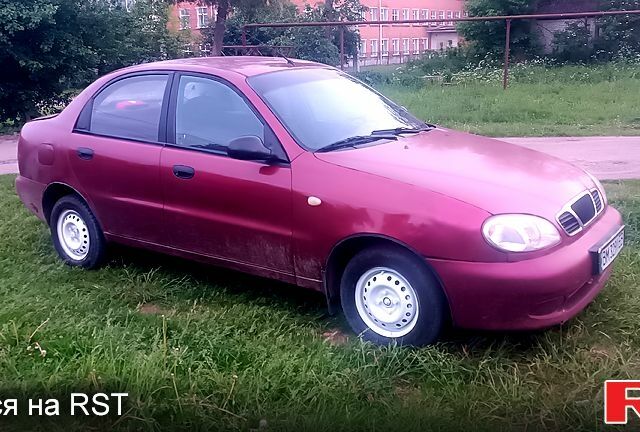 Красный Дэу Сенс, объемом двигателя 1.3 л и пробегом 110 тыс. км за 1300 $, фото 1 на Automoto.ua