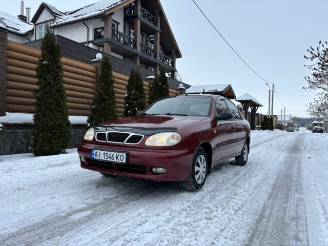 Красный Дэу Сенс, объемом двигателя 1.5 л и пробегом 243 тыс. км за 2499 $, фото 1 на Automoto.ua