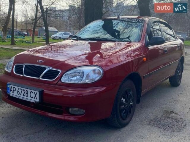 Красный Дэу Сенс, объемом двигателя 1.3 л и пробегом 216 тыс. км за 2300 $, фото 1 на Automoto.ua