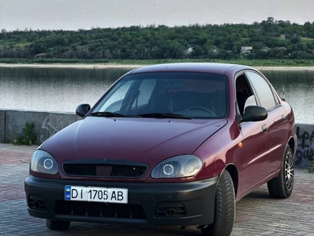 Червоний Деу Сенс, об'ємом двигуна 1.5 л та пробігом 230 тис. км за 2300 $, фото 1 на Automoto.ua
