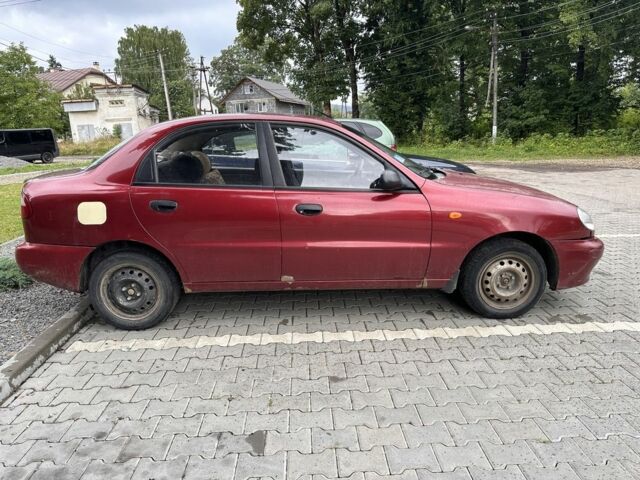 Красный Дэу Сенс, объемом двигателя 1.5 л и пробегом 155 тыс. км за 1600 $, фото 1 на Automoto.ua