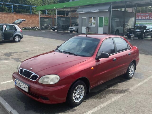 Красный Дэу Сенс, объемом двигателя 1.3 л и пробегом 231 тыс. км за 1700 $, фото 1 на Automoto.ua