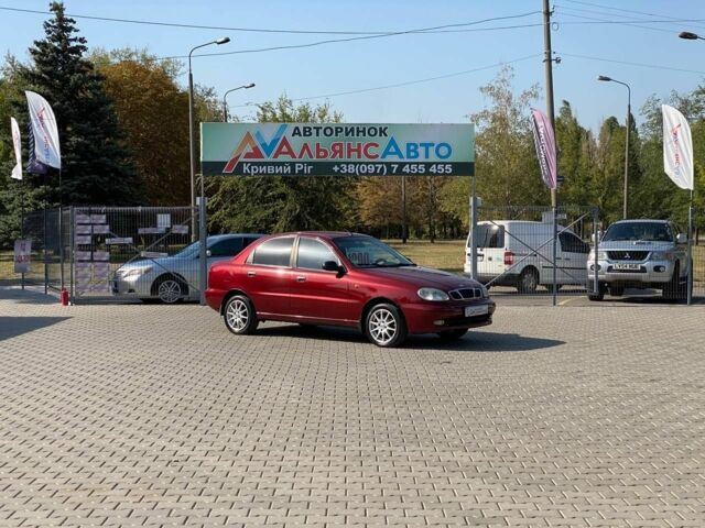Червоний Деу Сенс, об'ємом двигуна 1.5 л та пробігом 194 тис. км за 3100 $, фото 1 на Automoto.ua