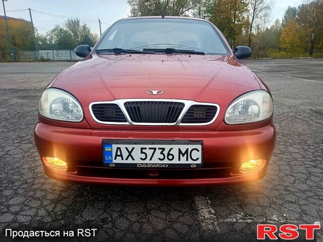 Красный Дэу Сенс, объемом двигателя 1.3 л и пробегом 175 тыс. км за 2750 $, фото 1 на Automoto.ua