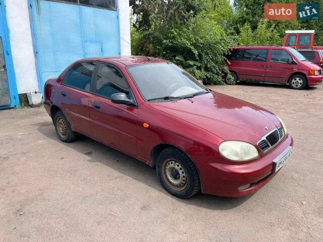 Красный Дэу Сенс, объемом двигателя 1.3 л и пробегом 152 тыс. км за 1000 $, фото 1 на Automoto.ua