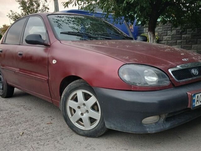 Червоний Деу Сенс, об'ємом двигуна 1.3 л та пробігом 200 тис. км за 778 $, фото 1 на Automoto.ua