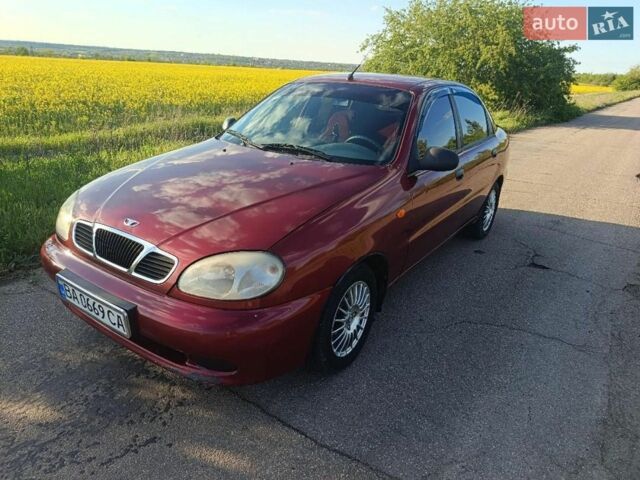 Красный Дэу Сенс, объемом двигателя 1.3 л и пробегом 400 тыс. км за 1700 $, фото 1 на Automoto.ua