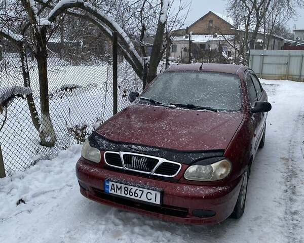 Красный Дэу Сенс, объемом двигателя 1.3 л и пробегом 130 тыс. км за 2300 $, фото 1 на Automoto.ua
