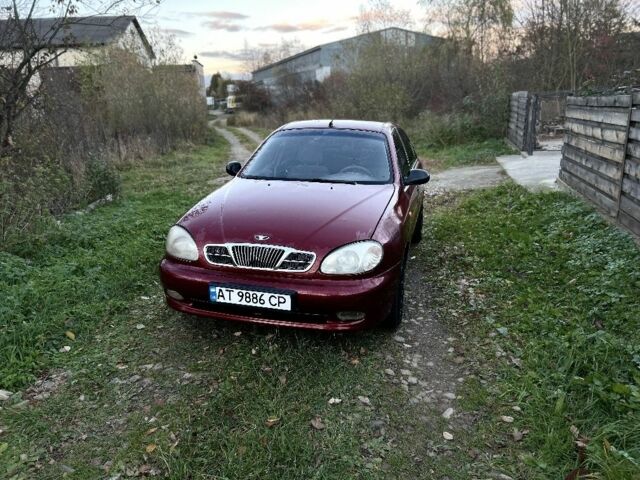 Деу Сенс 2006 у Рожнятове на Automoto.ua Червоний Деу Сенс, об'ємом двигуна 1.3 л та пробігом 186 тис. км за 1300 $, фото 1 на Automoto.ua