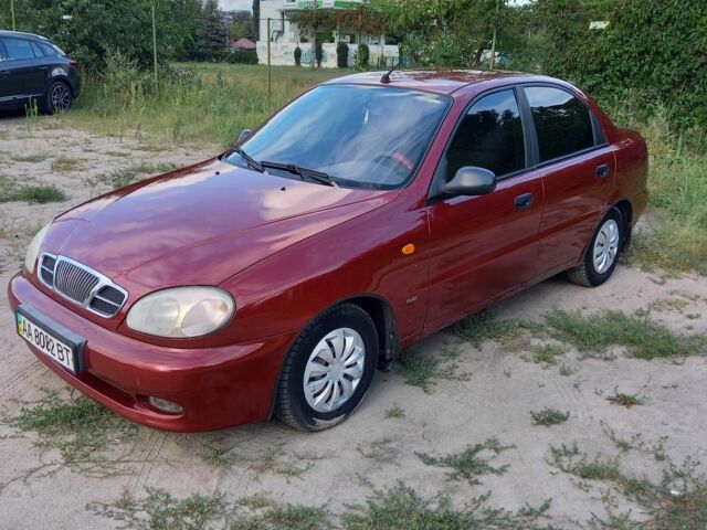 Красный Дэу Сенс, объемом двигателя 1.5 л и пробегом 117 тыс. км за 1535 $, фото 1 на Automoto.ua