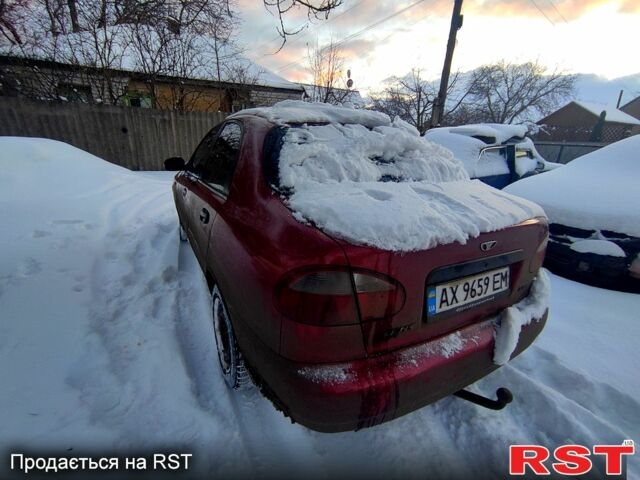 Красный Дэу Сенс, объемом двигателя 1.3 л и пробегом 0 тыс. км за 600 $, фото 1 на Automoto.ua
