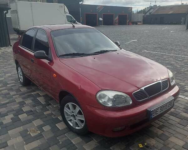 Деу Сенс 2006 у Миколаєві на Automoto.ua Червоний Деу Сенс, об'ємом двигуна 1.3 л та пробігом 150 тис. км за 2000 $, фото 1 на Automoto.ua