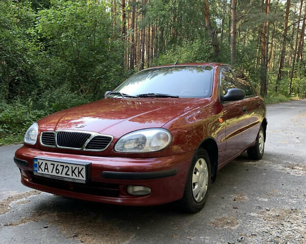 Красный Дэу Сенс, объемом двигателя 1.3 л и пробегом 112 тыс. км за 2700 $, фото 1 на Automoto.ua