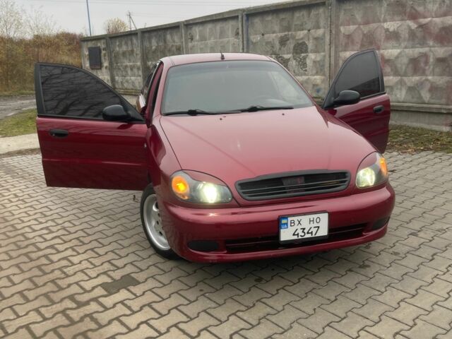 Красный Дэу Сенс, объемом двигателя 1.5 л и пробегом 399 тыс. км за 2499 $, фото 1 на Automoto.ua