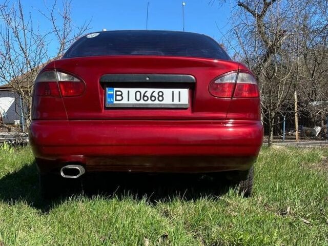 Красный Дэу Сенс, объемом двигателя 1.5 л и пробегом 200 тыс. км за 2200 $, фото 1 на Automoto.ua