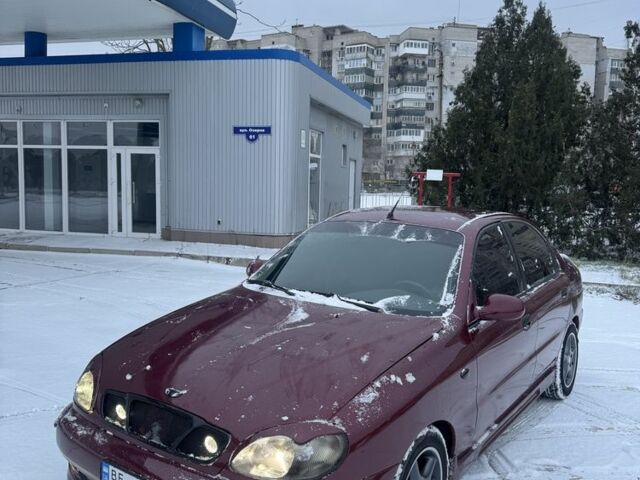 Червоний Деу Сенс, об'ємом двигуна 1.5 л та пробігом 290 тис. км за 2400 $, фото 1 на Automoto.ua