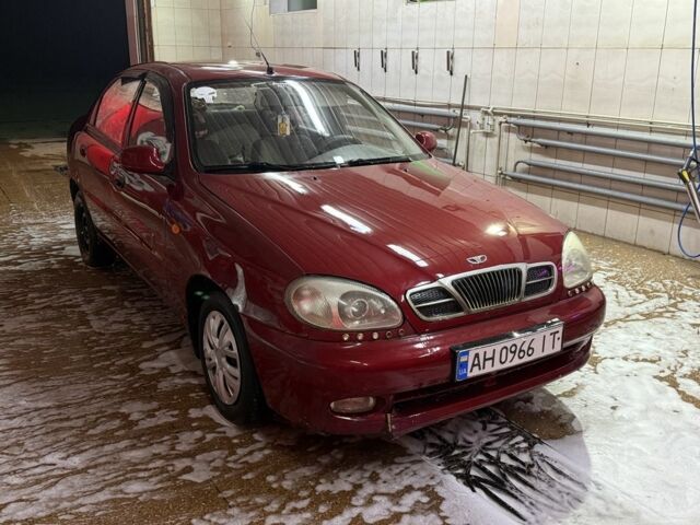 Красный Дэу Сенс, объемом двигателя 1.5 л и пробегом 175 тыс. км за 1500 $, фото 1 на Automoto.ua