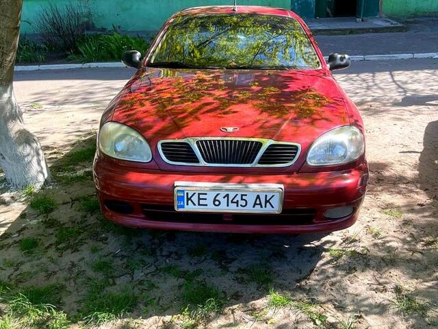 Красный Дэу Сенс, объемом двигателя 1.3 л и пробегом 252 тыс. км за 1800 $, фото 1 на Automoto.ua