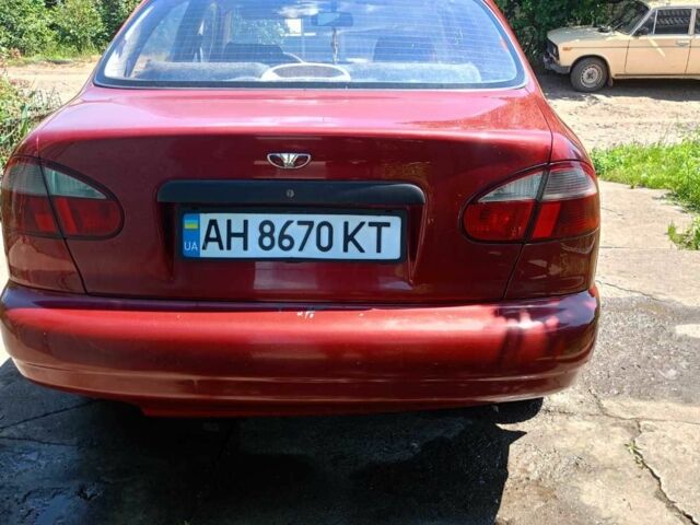 Красный Дэу Сенс, объемом двигателя 1.3 л и пробегом 200 тыс. км за 1677 $, фото 1 на Automoto.ua