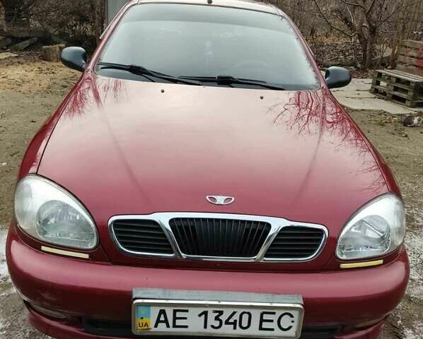 Красный Дэу Сенс, объемом двигателя 0 л и пробегом 300 тыс. км за 2800 $, фото 1 на Automoto.ua