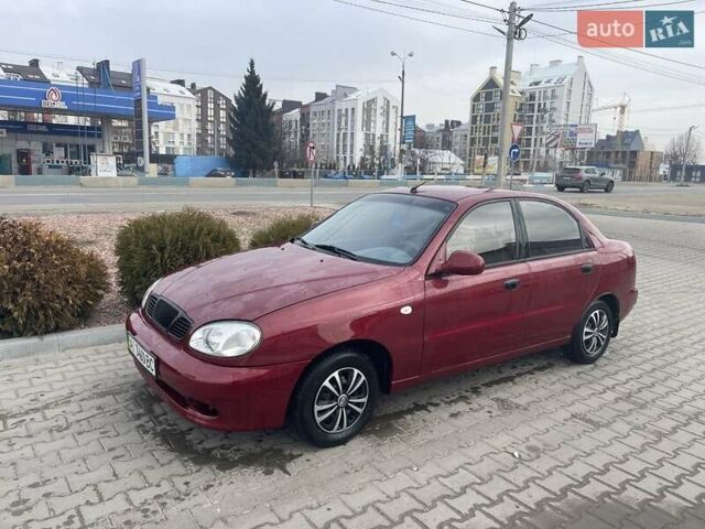Красный Дэу Сенс, объемом двигателя 1.5 л и пробегом 156 тыс. км за 2600 $, фото 1 на Automoto.ua