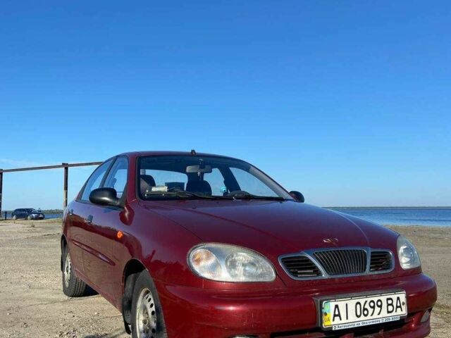 Красный Дэу Сенс, объемом двигателя 1.5 л и пробегом 209 тыс. км за 2500 $, фото 1 на Automoto.ua