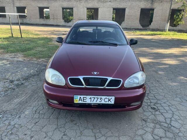 Червоний Деу Сенс, об'ємом двигуна 1.5 л та пробігом 280 тис. км за 1498 $, фото 1 на Automoto.ua