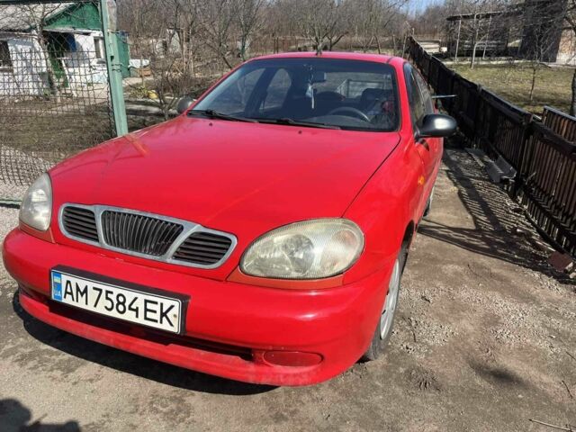 Червоний Деу Сенс, об'ємом двигуна 1.5 л та пробігом 274 тис. км за 2100 $, фото 1 на Automoto.ua