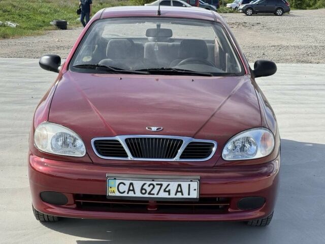 Красный Дэу Сенс, объемом двигателя 1.3 л и пробегом 106 тыс. км за 2600 $, фото 1 на Automoto.ua