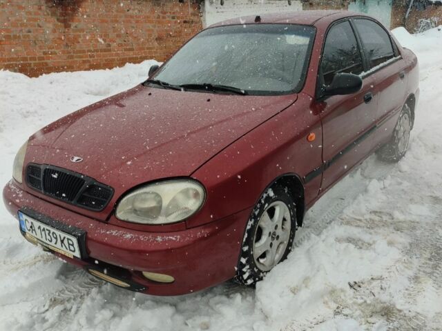 Красный Дэу Сенс, объемом двигателя 1.5 л и пробегом 180 тыс. км за 1450 $, фото 1 на Automoto.ua