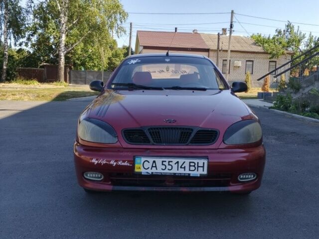 Красный Дэу Сенс, объемом двигателя 1 л и пробегом 285 тыс. км за 1347 $, фото 1 на Automoto.ua