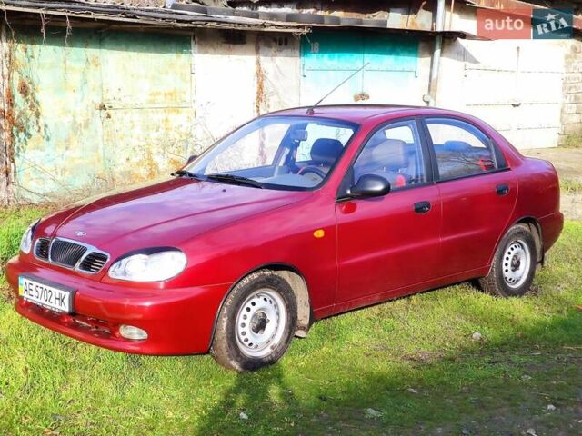 Красный Дэу Сенс, объемом двигателя 1.3 л и пробегом 51 тыс. км за 2900 $, фото 1 на Automoto.ua