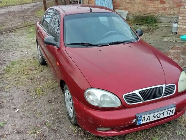 Красный Дэу Сенс, объемом двигателя 1.6 л и пробегом 26 тыс. км за 1400 $, фото 1 на Automoto.ua