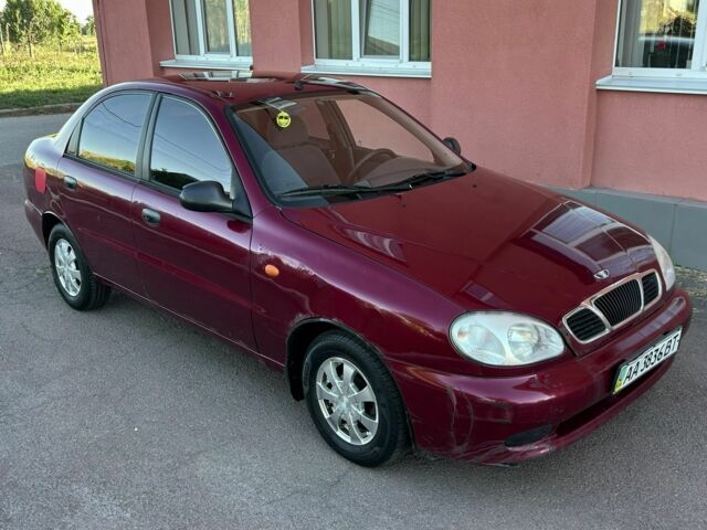 Красный Дэу Сенс, объемом двигателя 1.5 л и пробегом 120 тыс. км за 1481 $, фото 1 на Automoto.ua