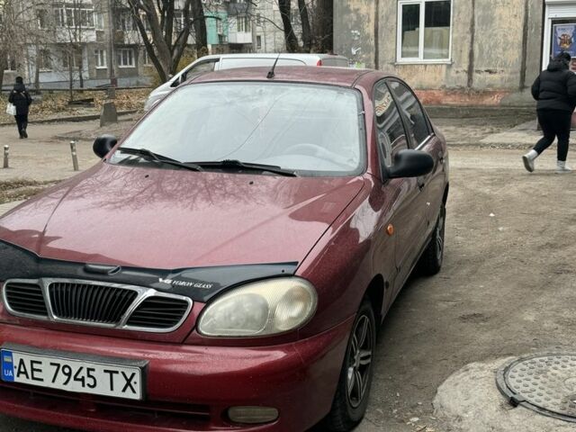 Червоний Деу Сенс, об'ємом двигуна 1.3 л та пробігом 215 тис. км за 1500 $, фото 1 на Automoto.ua